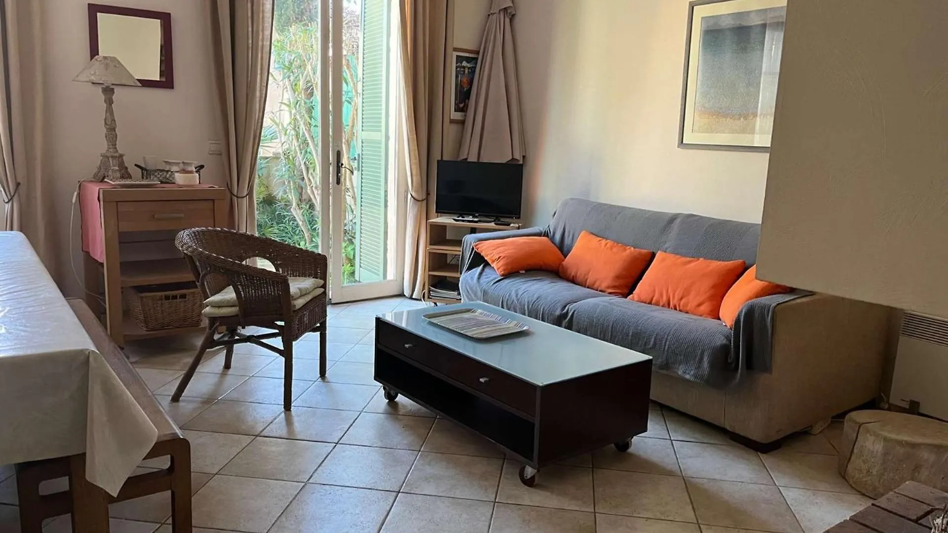 Villa De Charme A Porquerolles - Confort Serenite A 100M Du Village France