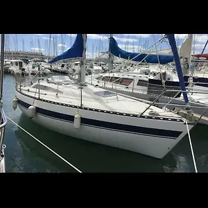 Bateau-hôtel Voilier A Quai, Porquerolles